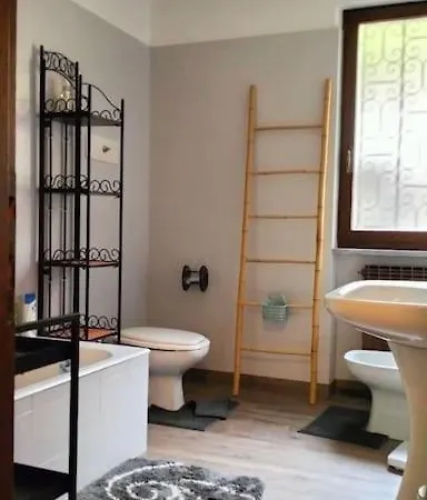La Maison De P I M P I N *