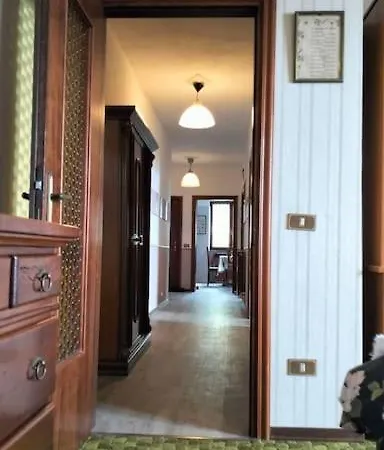 La Maison De P I M P I N *