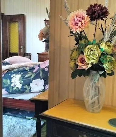 La Maison De P I M P I N Costa Volpino