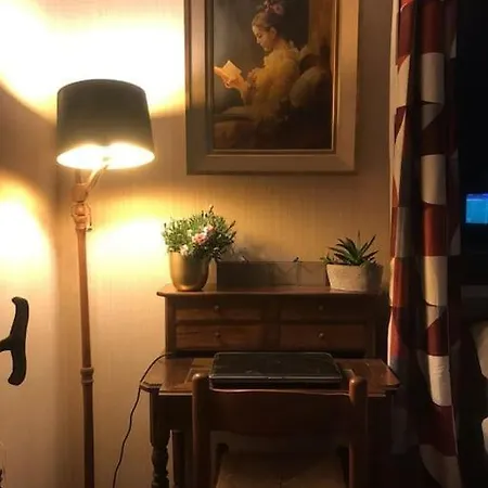 La Maison De P I M P I N *