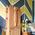 La Maison De P I M P I N