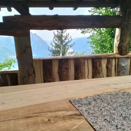 La Maison De P I M P I N Lejlighed Costa Volpino